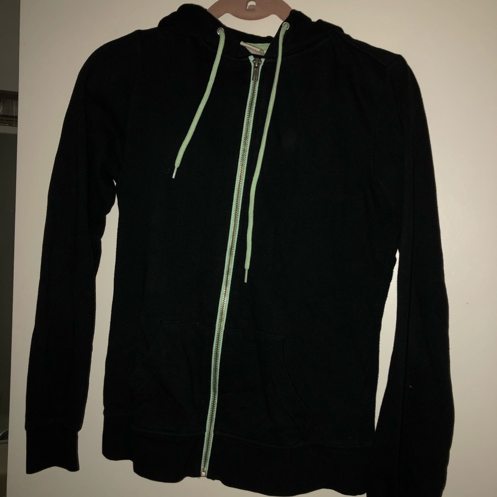 Zine zip up sweater